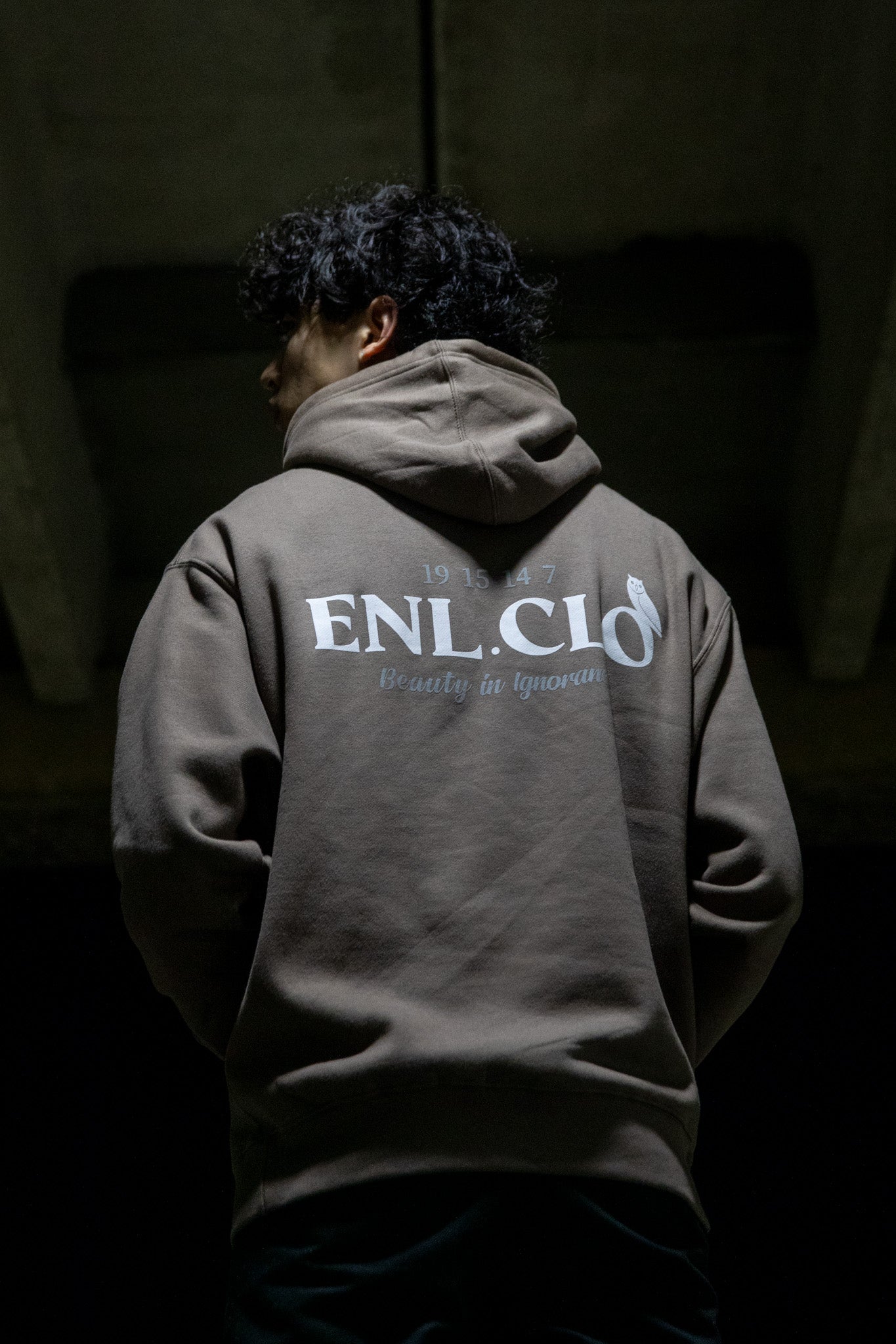 1:18 HOODIES