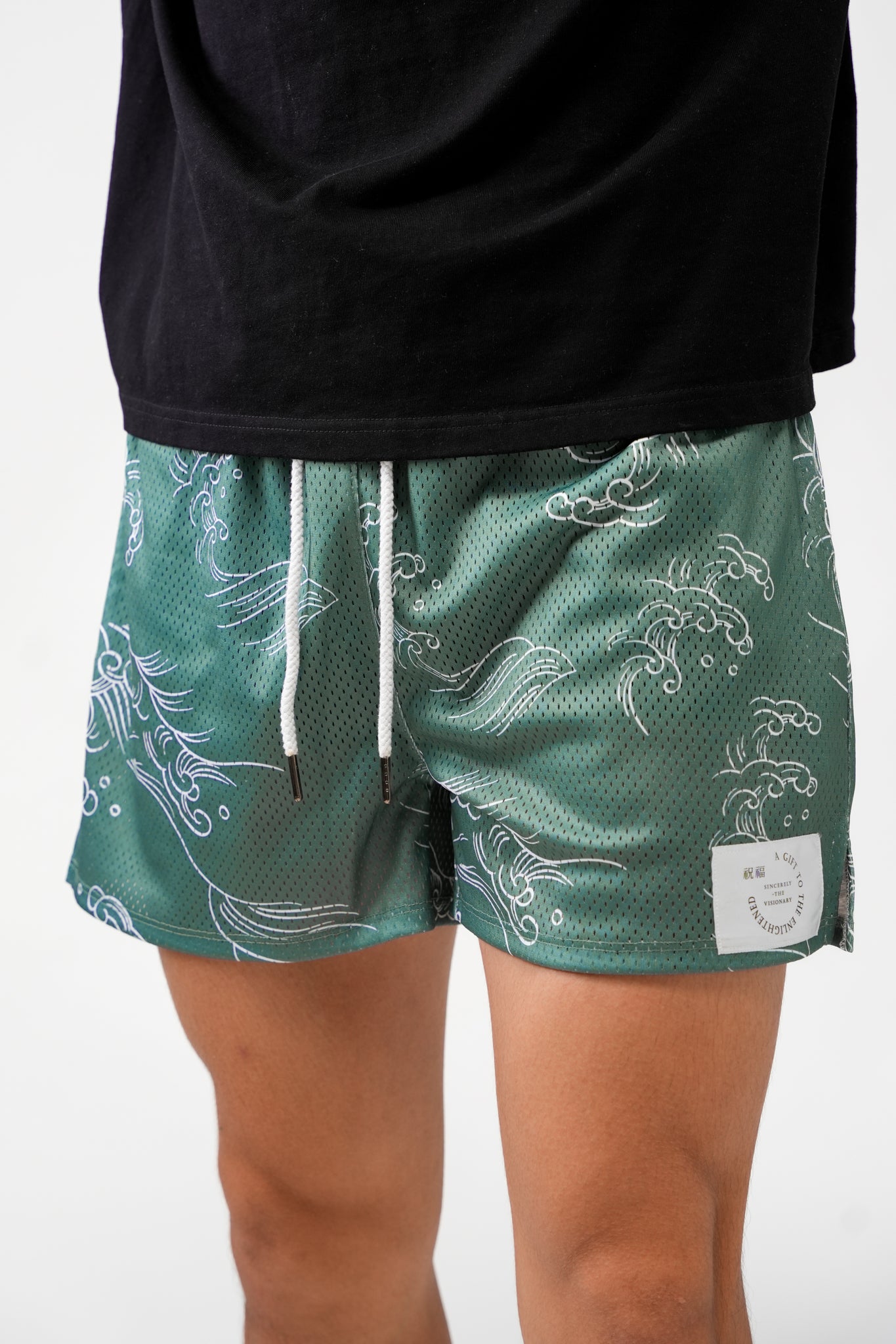 SAGE GREEN RYUJIN MESH SHORTS